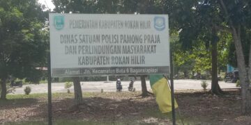 Parah,!!!! Kasatpol PP Rohil Kenapa Bungkam Saat di Konfirmasi Wartawan?..