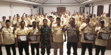 Danramil 0621-10 Cisarua Megamendung Hadir Memberikan Pengarahan dan Himbauan Terhadap Aparatur Desa Gadog