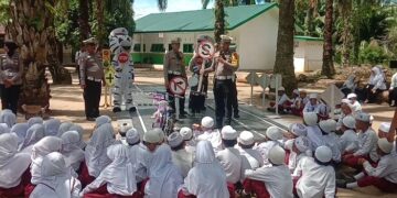 Kapolres Labuhan Batu Bersilaturrahmi ke Madrasah Ibtidaiyah Swasta Harisma Pulo Padang