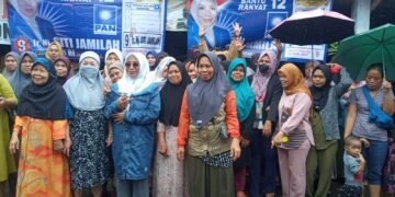 Sosialisasi Pemilu dan Tebus Minyak Murah, dari Ir Hj Siti Jamilah Caleg DPR RI di Desa Sukaluyu