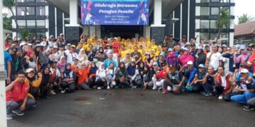 Senam Petugas Pemilu Bersama Muspika Ciomas Berjalan Dengan Sukses