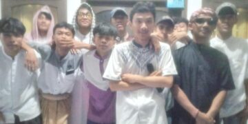 Cara Unik Anak Muda RW 02 Kampung Sawah Kaum Desa Mekarjaya Bangunin Sahur