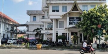 Menyeret Perekonomian Daerah, Sekda Rokan Hilir Kembali Di Konfirmasi Publik.