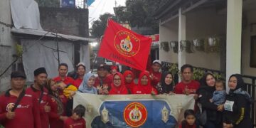 Komunitas IJP Jadetabek Kembali Bagikan Takjil di Depok