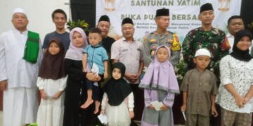Pemerintah Desa Ciomas Santuni Ratusan Yatim dan Buka Bersama