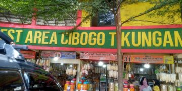 Rest Area Cibogo: Tempat Wisatawan Mencari Oleh-oleh di Jalan Raya Puncak