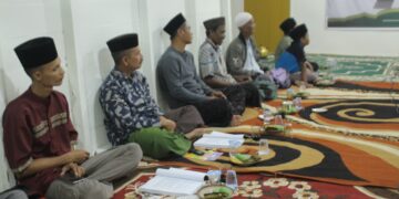 Pengajian Rutin Perdana di Rumah Tahfidz Belajar Al-Qur’an Haji Mulkan bin Haji Yahya