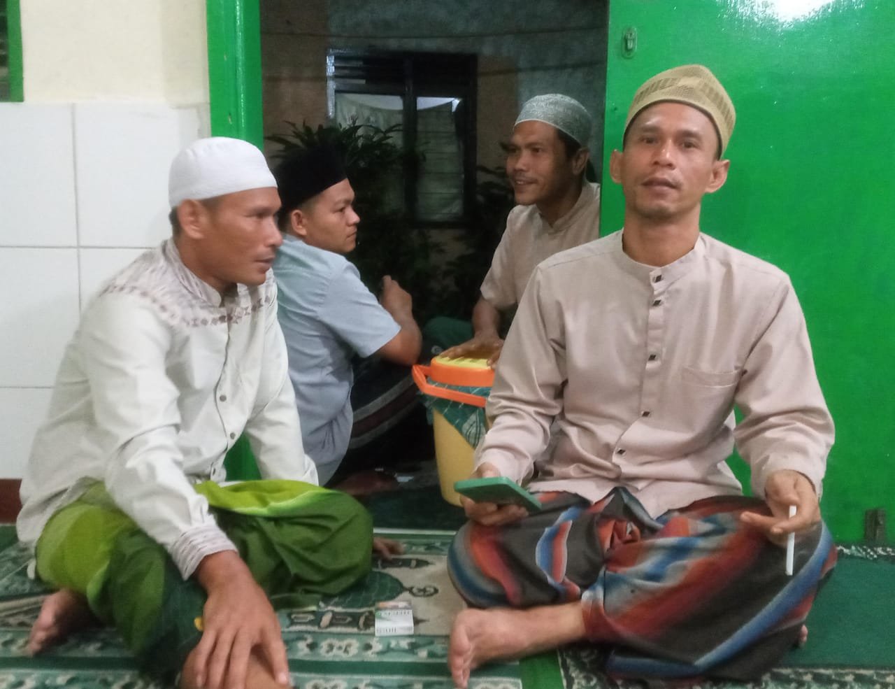 Pengajian Rutin Malam Senin di Masjid Al Hidayah Kampung Duren