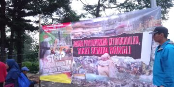 Aksi Damai KWP, Pasang banner Berisi Pesan Moral