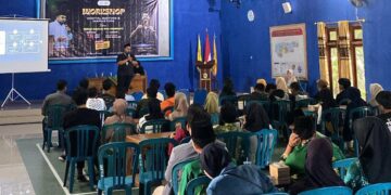 KKN Kelompok 147 UIN RMS Adakan Workshop Digital: Dukungan Inovasi Agrowisata Desa Bakalan Karanganyar