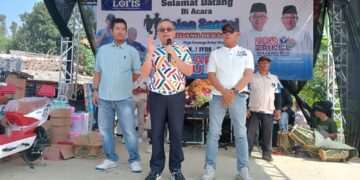 Menyala Semangat Cikidang untuk Iyos Somantri dan Zainul