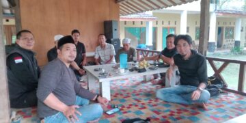 Wartawan Diminta Mundur Saat Meliput Unjuk Rasa, Aktivis KWP Soroti Kasi Trantib Cisarua