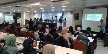 Persiapan Pilkada: Rapat Kerja dan Bimbingan Teknis Panwascam Cisarua