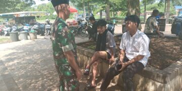 Sertu Uun Babinsa Koramil 0607-08/Cikembar Komsos Bersama Warga Binaan