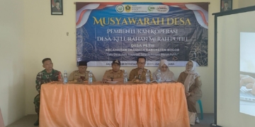 Musyawarah Pembentukan Koperasi Desa Merah Putih di Petir