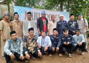 Muharoman Sedekah Bumi di Kampung Cihideung Keramat, Desa Purwasari