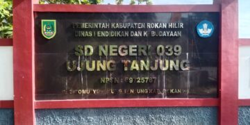 Kasi Pidsus Kejari Rohil dan Tipikor Polres Rohil Diminta Periksa Kepsek SDN 039 Ujung Tanjung