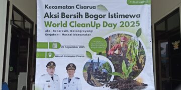 World Clean Up Day 2025, Warga Cisarua Gelar Aksi Bersih-Bersih dan Bagikan Ribuan Bibit Pohon