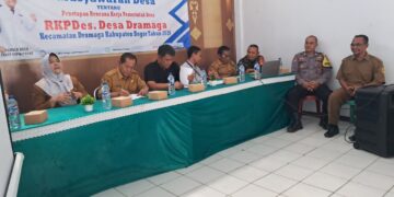 Bhabinkamtibmas Hadiri Acara Musdes Tentang Penetapan Rencana Kerja Pemerintah Desa Dramaga Tahun 2026