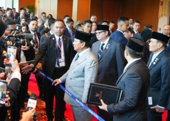 Menko Polkam Kunjungi KBRI Kuala Lumpur, Fokus pada Perlindungan PMI dan Penyerapan Tenaga Kerja Domestik