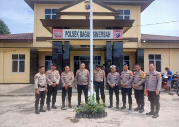Polsek Bagan Sinembah Gelar Penanaman 30 Pohon dalam Rangka Hari Pohon Nasional 2025
