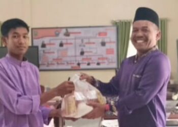 Jumat Berkah, SMAN 5 Bangko Pusako Rawat Nilai Kepedulian