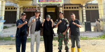 Sinergi Camat Kubu, TNI, Polri dan Kepenghuluan, Gotong Royong Bersihkan Pasar Rantau Panjang Kiri