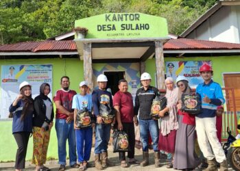 PT CSM Bagikan 353 Paket Sembako Ramadan untuk Warga Sulaho