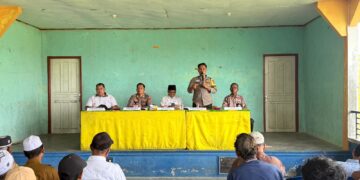 Kapolsek Panipahan Gelar Cooling System Jaga Kondusif di Panipahan Darat